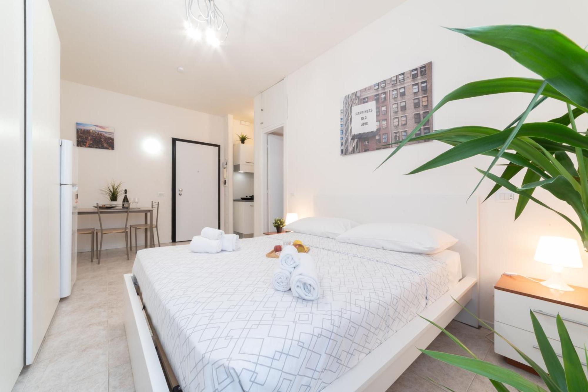 Appartamento Citylife-centro, Amazing New Apt With Wifi & Ac *